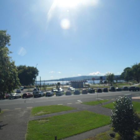 Lake Lodge Motel Роторуа Екстериор снимка