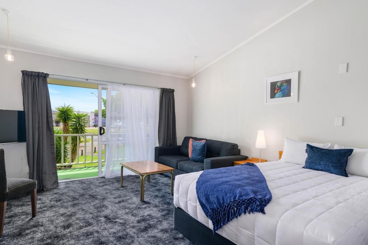 Lake Lodge Motel Роторуа Екстериор снимка