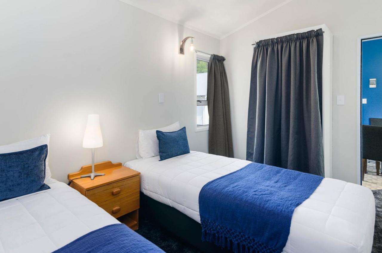 Lake Lodge Motel Роторуа Екстериор снимка
